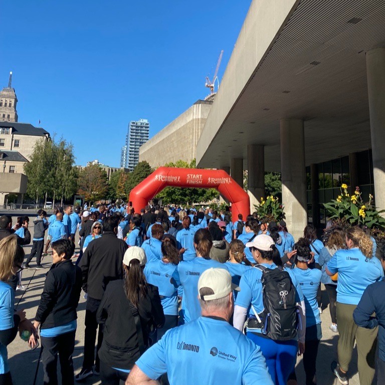 TOHousing's tweet photo. #TCHC recently participated in @UWGreaterTO's Civic Run and ClimbUP events. As a team, we conquered a 5 km run/walk and climbed 1,776 steps in support of the United Way campaign. Thank you to the staff who have participated in these events 🙌
#UP4Community #ClimbUP https://t.co/GALzu1wcCh