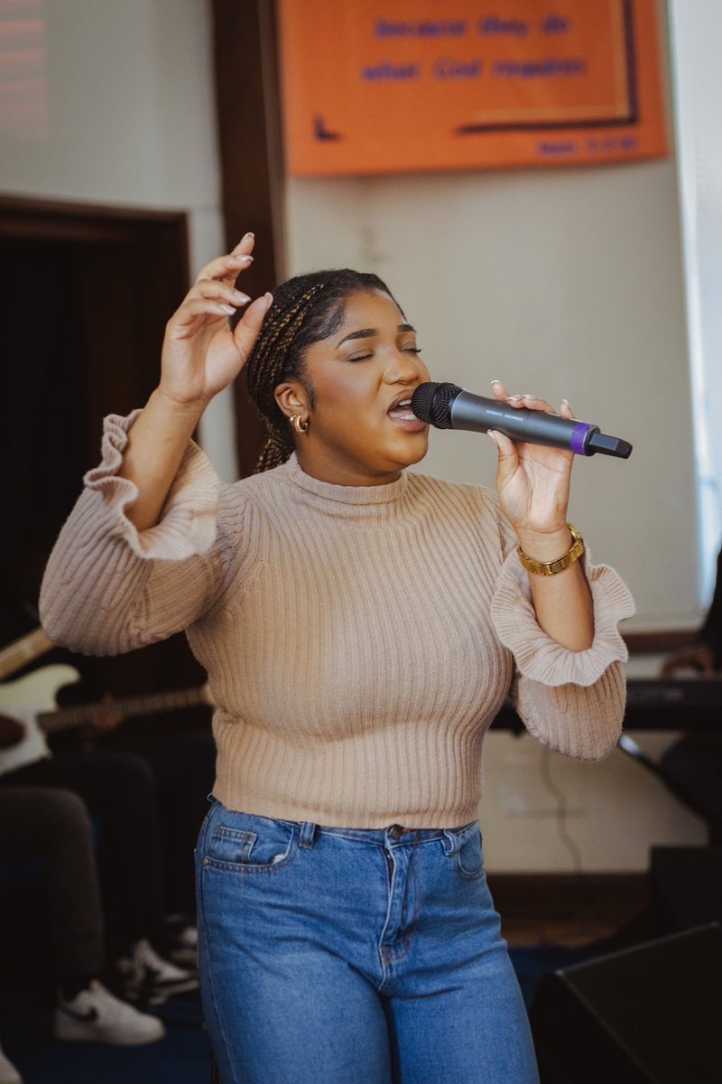 1 Thessalonians 5:18 
Give thanks in all circumstances; for this is the will of God in Christ Jesus for you. 

 Sunday service every Sunday from 13:30pm 

Watford city church 
1 st James road 
WD18 0DZ