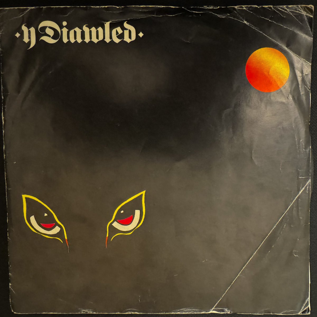 Peth Bach Crwn tweet media