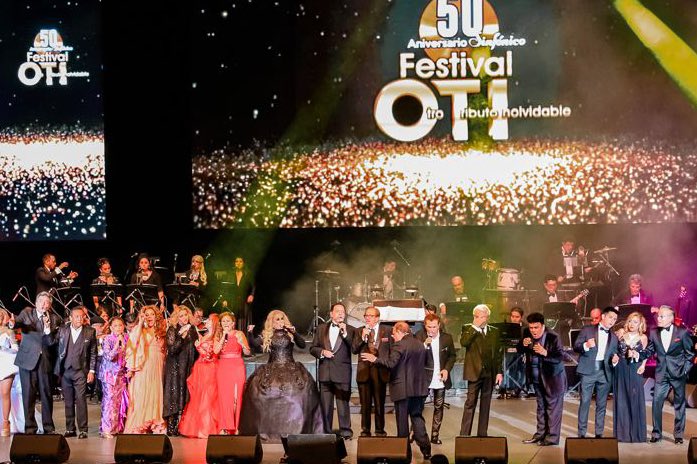 Lamento la partida de mi compañero y amigo Alberto Ángel “el cuervo” 

Compartimos escenario y atesoro ese último concierto en el Auditorio Nacional. 

Vuela alto 🕊️