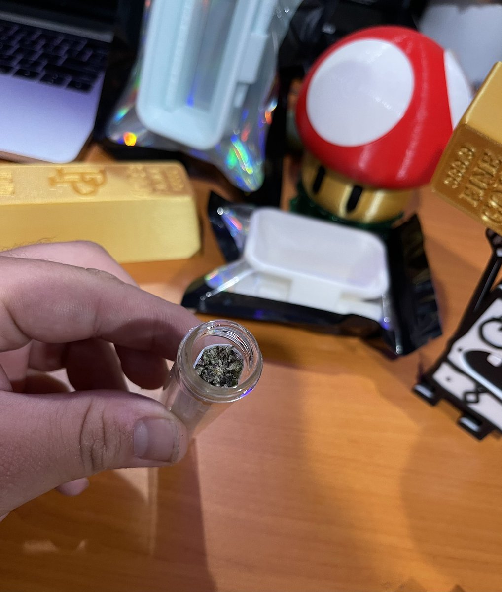 TheHop661's tweet image. 🍯🍩’s Available Now!