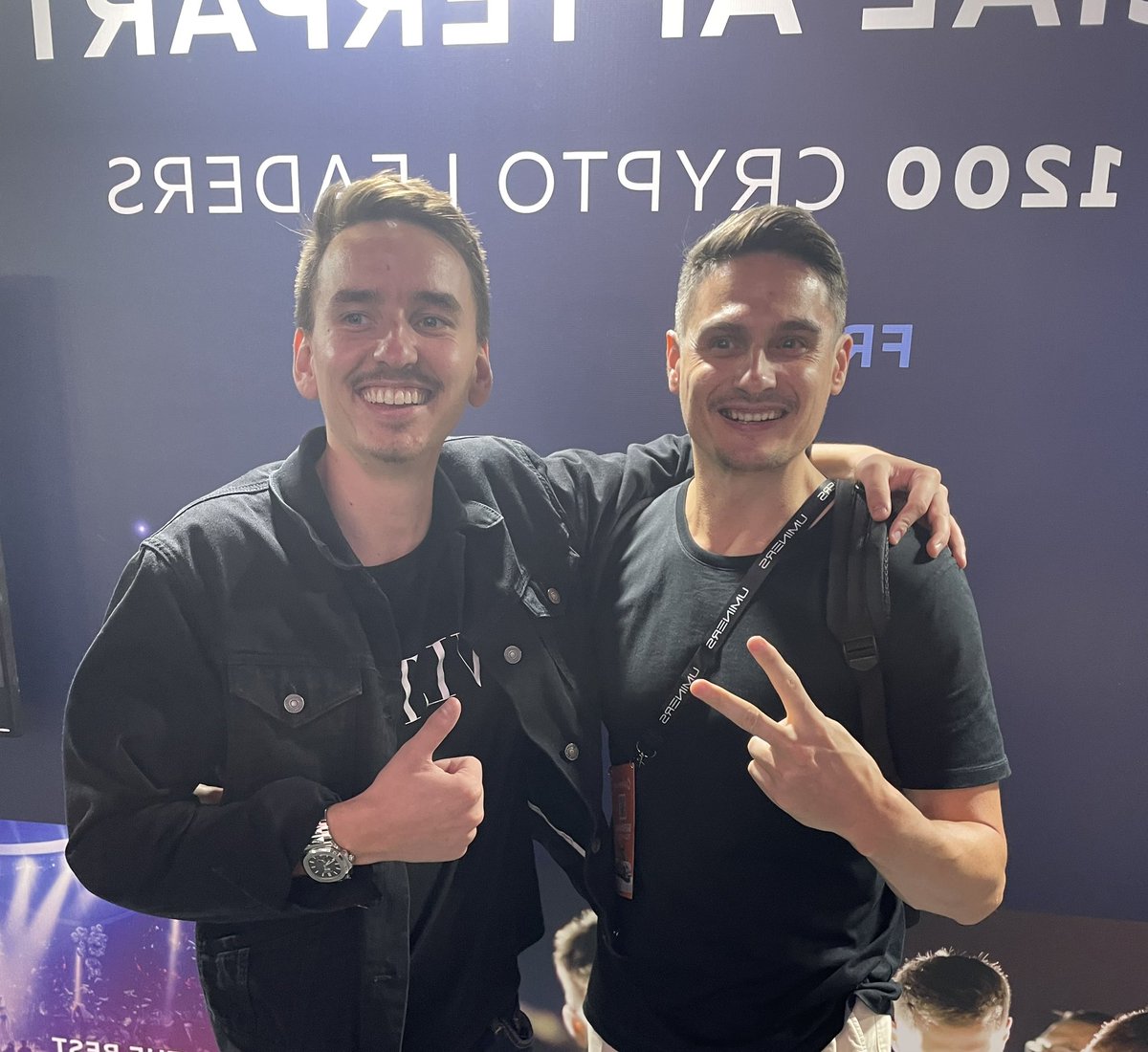 The most famous crypto blogger👌😄 <a href="/TheMoonCarl/">Carl Moon 🌙</a> 
#carlmoon #crypto #Bitcoin #ETH #Cryptocurency