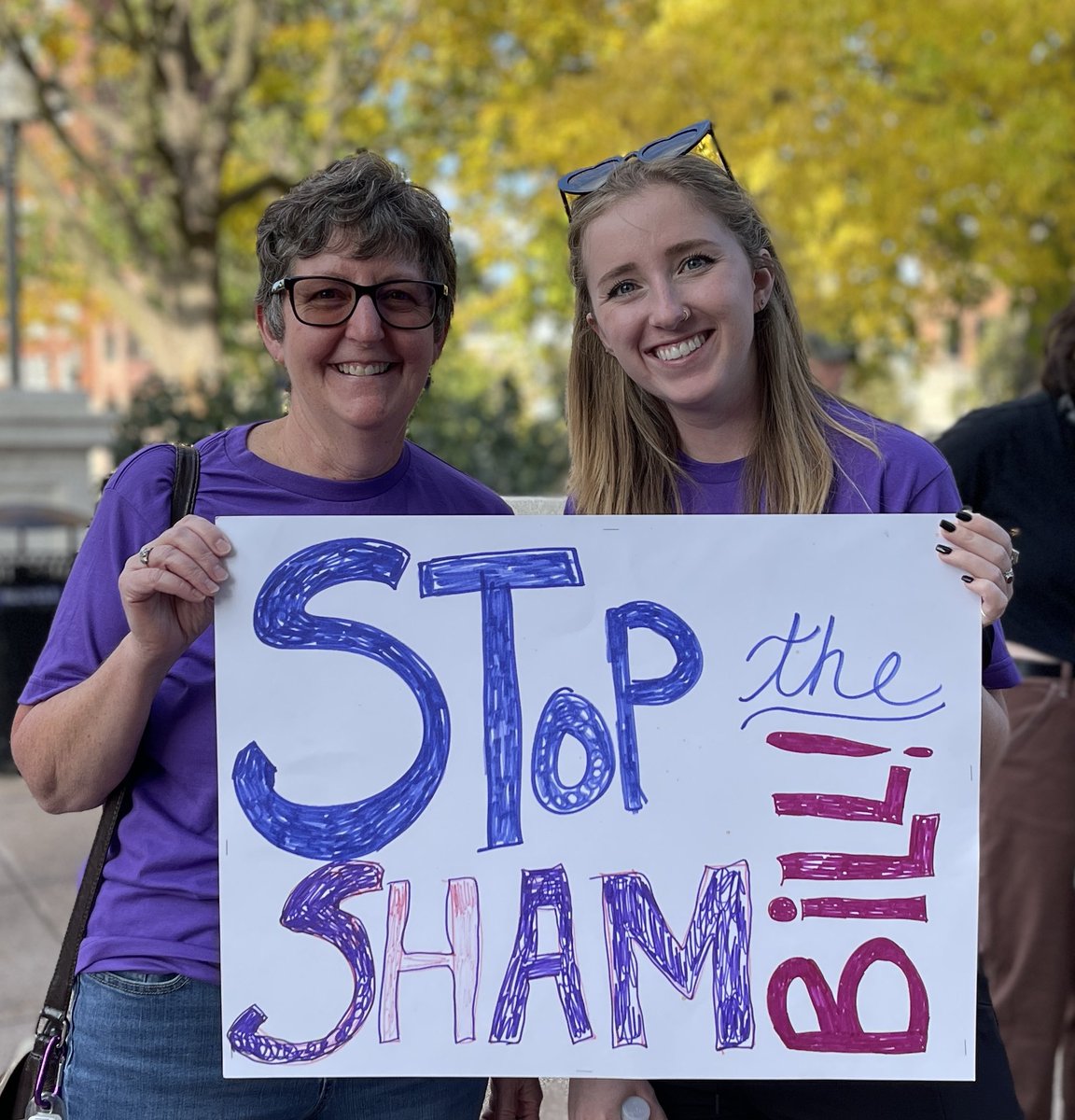 Voces de la Frontera Action (@vdlf_action) on Twitter photo It’s a beautiful day to fight for democracy. We’re with working-class partners at <a href="/SEIUWI/">SEIU WI StateCouncil</a> here to let #Wisconsin leadership & <a href="/SpeakerVos/">Speaker Robin Vos</a> know the #VotersDecide! Stop anti-democratic SB488!
We go live soon:
➡️ facebook.com/VocesdelaFront… It’s a beautiful day to fight for democracy. We’re with working-class partners at <a href="/SEIUWI/">SEIU WI StateCouncil</a> here to let #Wisconsin leadership & <a href="/SpeakerVos/">Speaker Robin Vos</a> know the #VotersDecide! Stop anti-democratic SB488!
We go live soon:
➡️ facebook.com/VocesdelaFront…