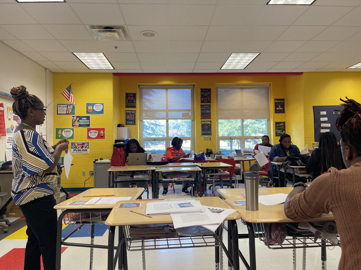 Jerri-Lynn Workman tweet media