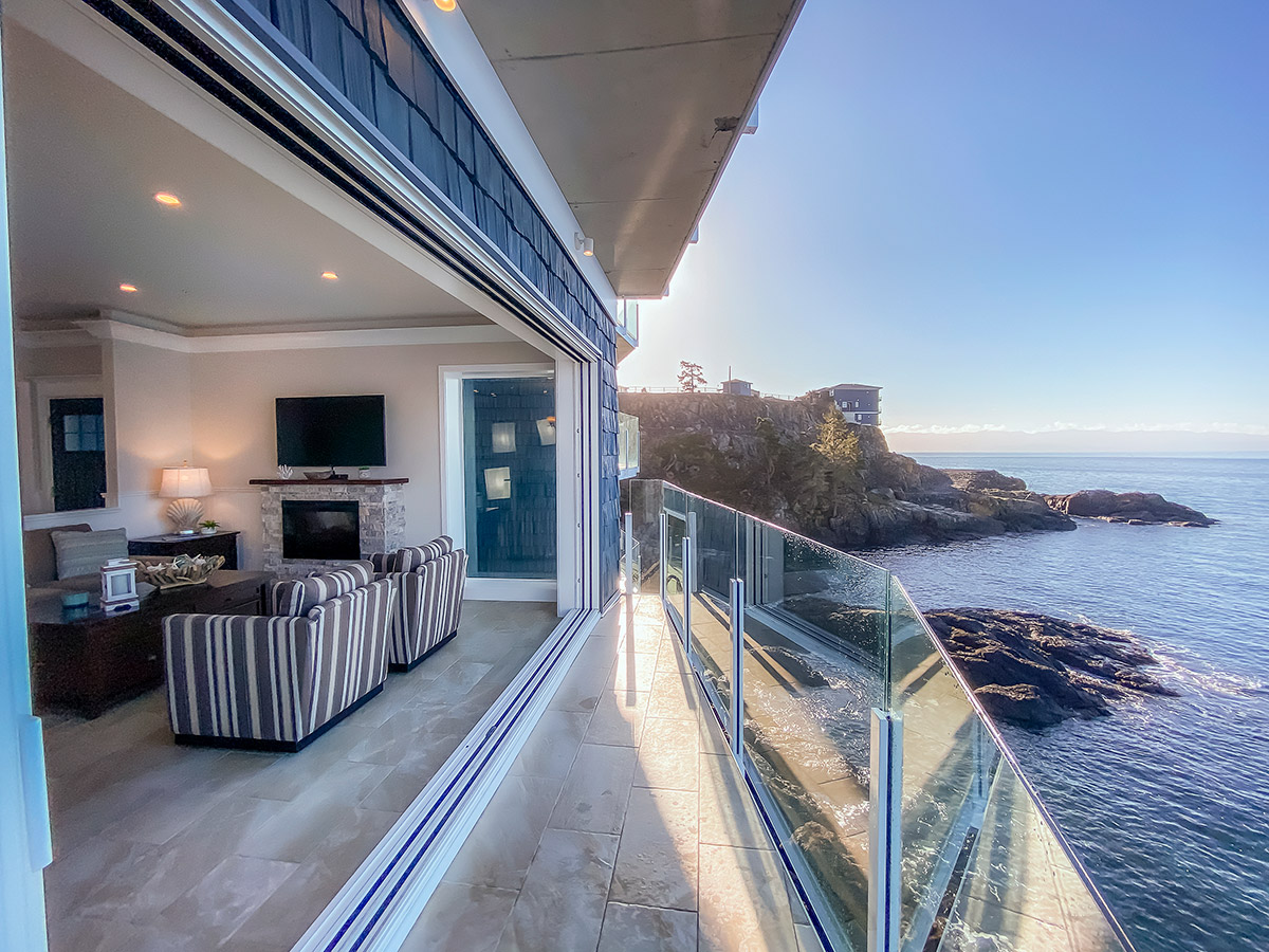 HSCMillionaire's tweet photo. Win your very own B.C. OCEAN VIEW HOME!! πποΈπ
This home comes with a 2024 Porsche Taycan, $20,000 in gas & groceries, and $100,000 CASH >> https://t.co/stKRsFxa2d
#sookepoint #winnipeg #ywg #manitoba #hsc #hscmillionaire https://t.co/crY2Lhnjeg