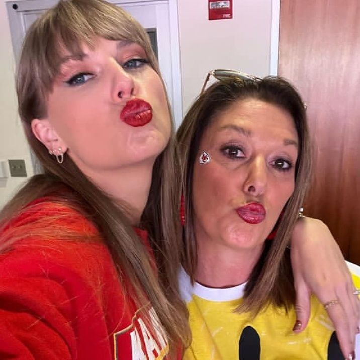 The Highlight tweet media