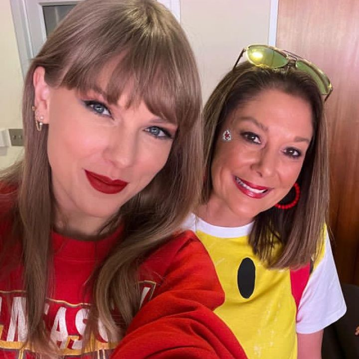 The Highlight tweet media