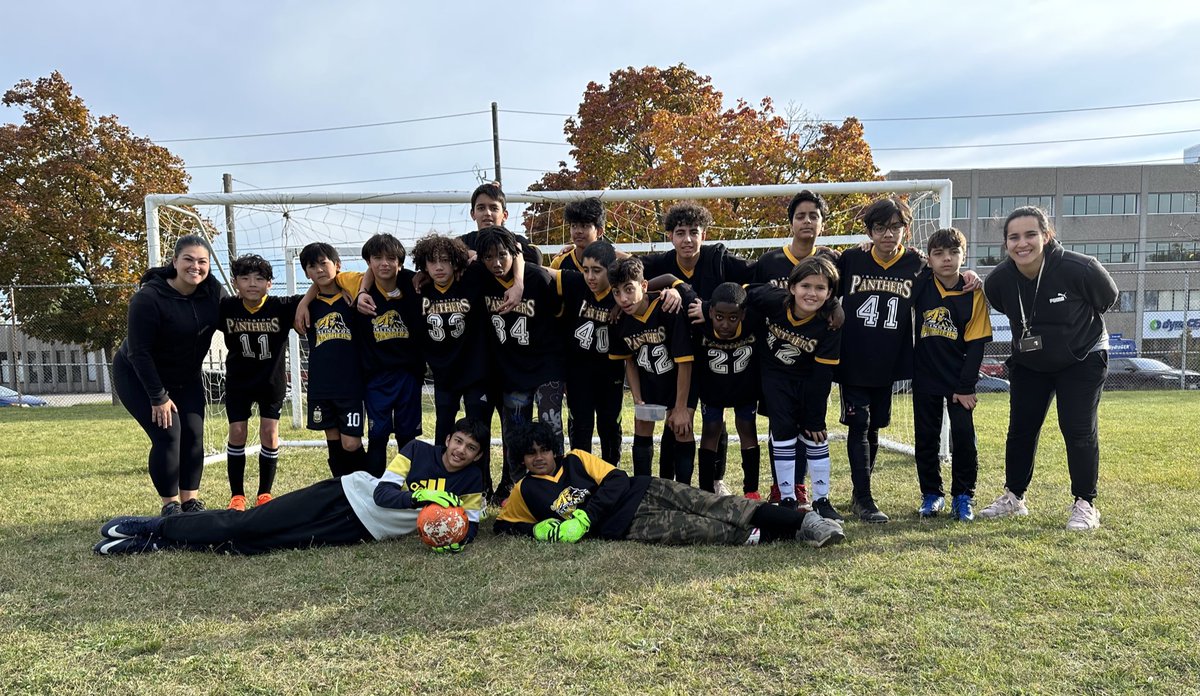 So proud of our Sr Boys Soccer Team winning first place today at our tournament ⚽️ GO PANTHERS <a href="/TDSB_Islington/">Islington JMS</a>