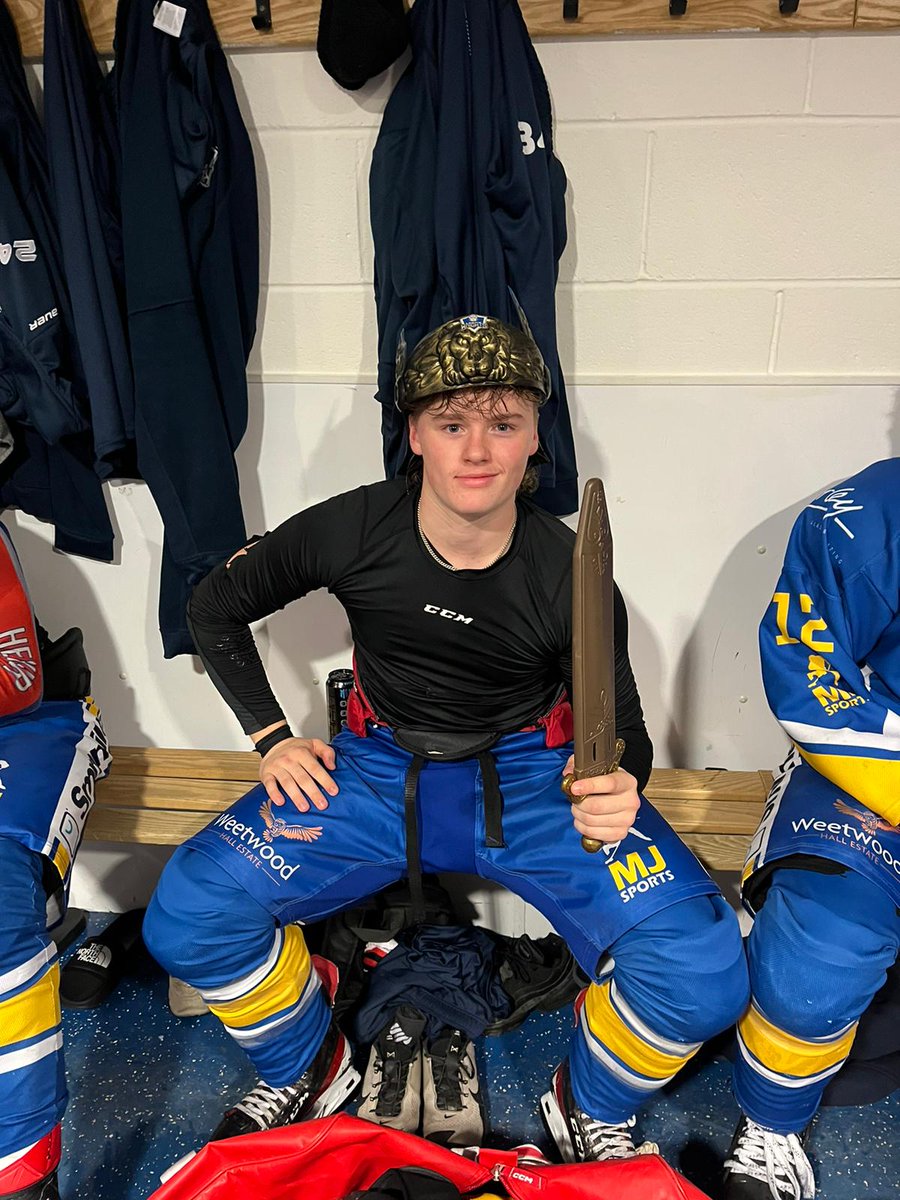 Leedsknights's tweet photo. On Sunday night #34 Gregor Mills earned the honours of Knight of the Night and tonight he passed it on to tonight's debutant #9 Jordan Buesa after his impressive two-goal night! ⚔️ https://t.co/xqMj5pcbVH