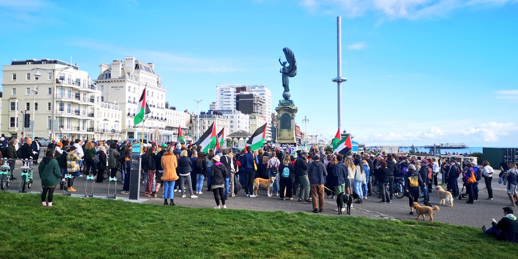 🔴  THIS WEEKEND! 🇵🇸

⚫  SATURDAY : We are asking people to join the London demo (travel details from Brighton to follow). 🇵🇸

🟢  SUNDAY : we are asking Brighton people to come out again in solidarity with the people of Gaza. 
2pm The Peace Statue, Hove seafront 🇵🇸