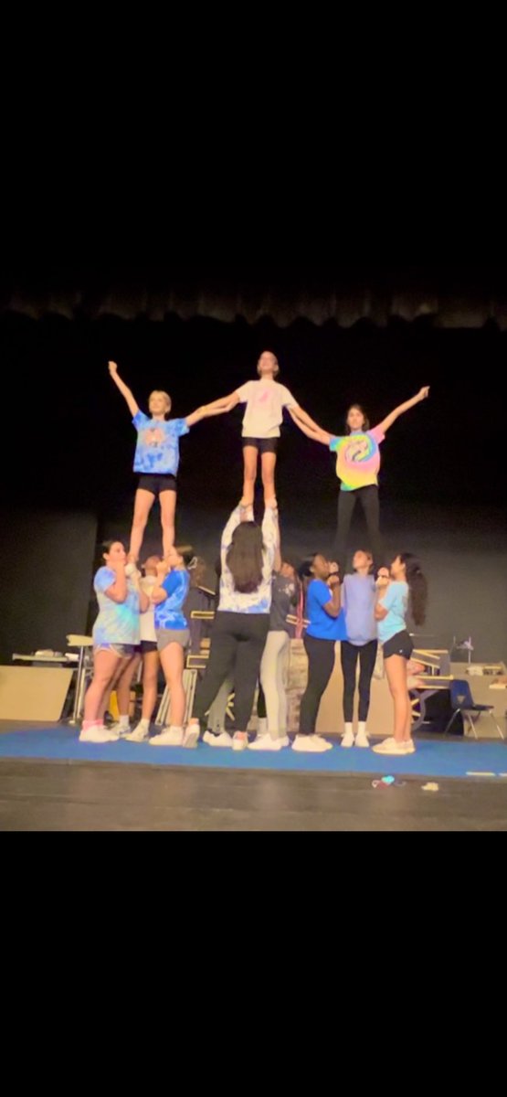 🧡💙 HTH Cheerleading 🧡💙 tweet media