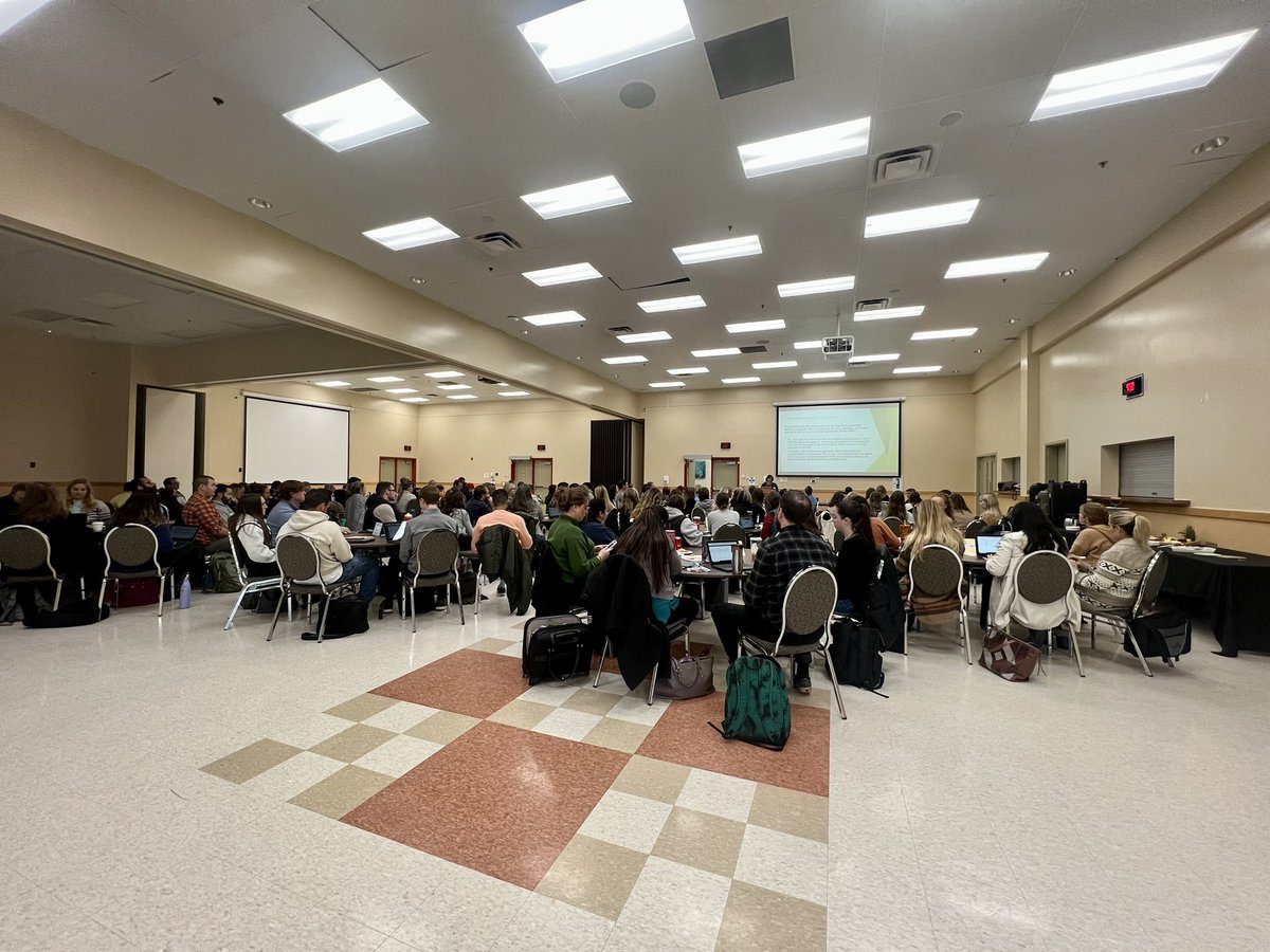 We welcomed 125 #UCDSB #NTIP teachers to the NGMC today. Leaving with new swag and new learning about the different webs of support available to them as new teachers. So great to meet everyone!