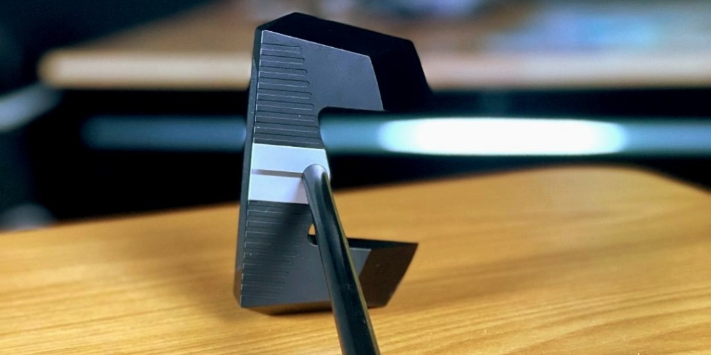 2ndSwingGolf's tweet image. Check out this week's stunning #TradeInTuesday find! 😍

This @labgolfputters  MEZZ.1 Max Broomstick - the same model favored by golf pros Adam Scott and Lucas Glover was recently traded in! ⛳ 

Now available online! bit.ly/3Frihk2
#labgolf #2ndswinggolf #golf