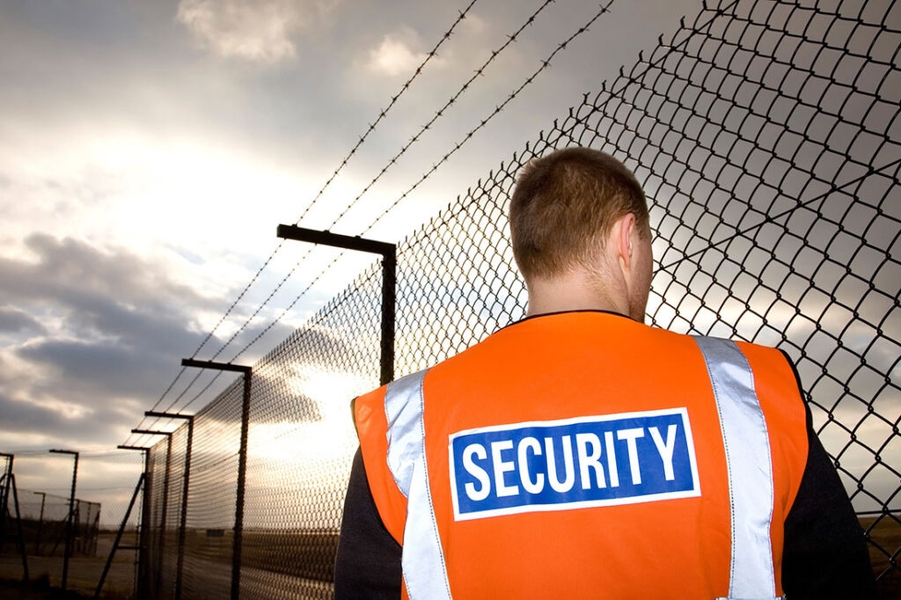 mobileguards_'s tweet image. We know the importance of providing you with the best security services here at Mobile Guard Security Services. Our team is trained to protect and monitor your site or property, ensuring you're safe! #SecurityServices #MobileGuard