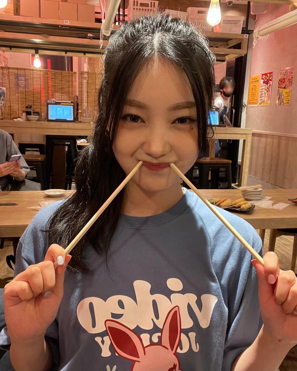 miscyeon's tweet photo. Happy Birthday, Miso! ๐ฑ๐๐
Truly an underrated gem. Hope one day you get the love and recognition you deserve. Wishing for even better days ahead and thank you for always shining bright~~ ๐
#HBDMISO #HAPPYMISODAY https://t.co/t6tR3VFsN9