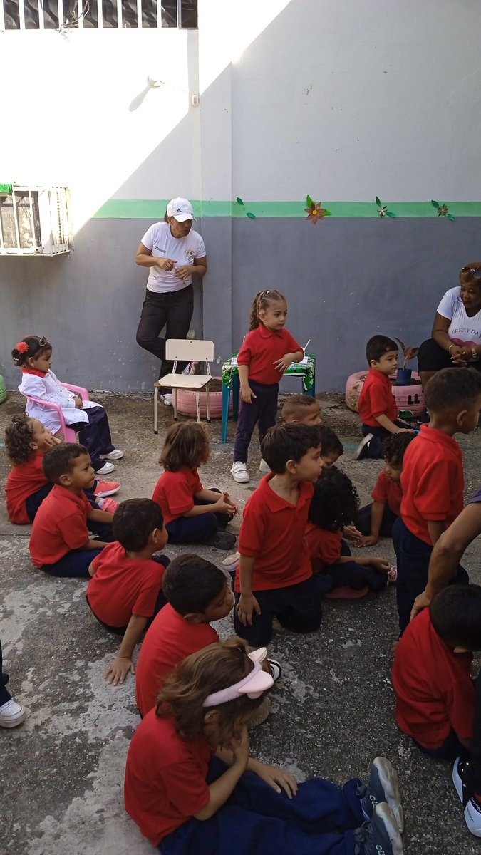 CbitLlaneritos's tweet photo. #24Oct en el CEIBS BARBARITA DE LA TORRE nuestros niños y niñas en el Reto de Ciencias 2023-2024 las diferentes secciones hicieron sus espectaculares experiencias @fundabitguaric2 @MPPEDUCACION @NicolasMaduro https://t.co/OKnRBUcTQZ