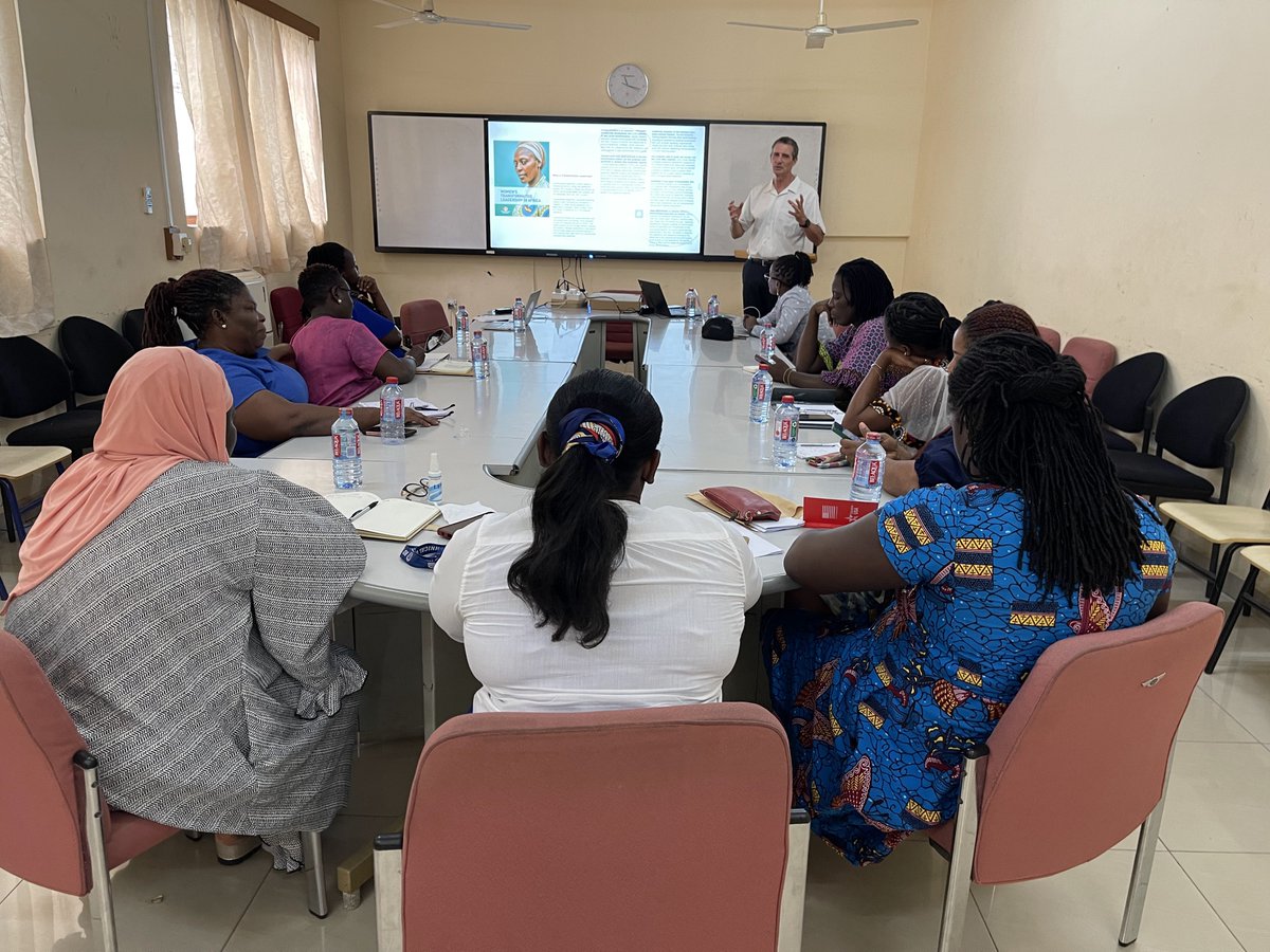 Jennellah02's tweet photo. Today we had an inspiring specialized session for women with Prof. Angus Graeme . We voiced out challenges facing HTU women in the workplace. As a young woman and a leader, I have several questions. ‘How much do I need to sacrifice to progress as a woman leader? @Official_HTU https://t.co/iMXYwskQBN