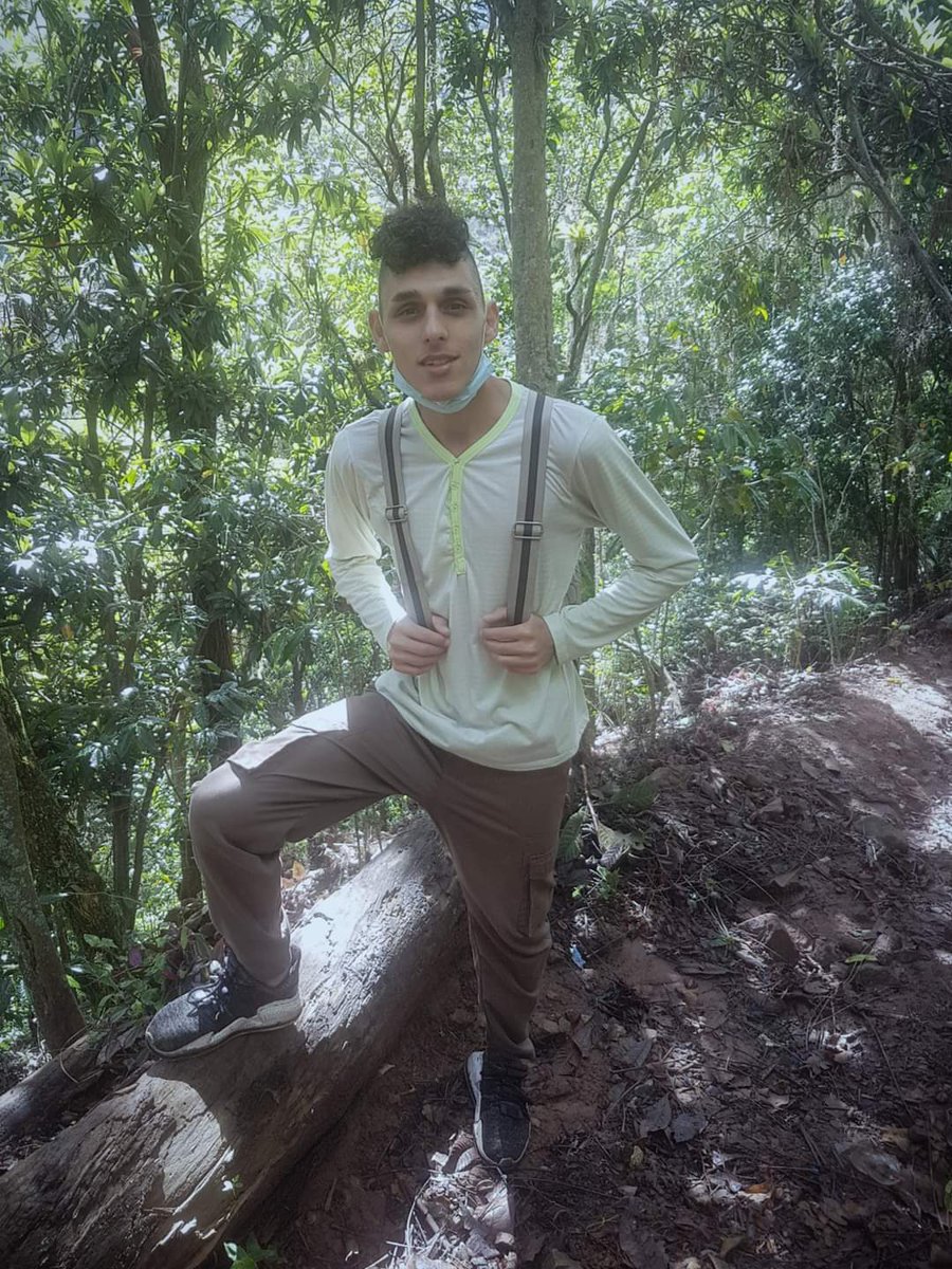 AlejandroMusiic's tweet photo. Lo Mejor Esta Por Venir, Siempre De La Mano De DIOS👏👏👏 https://t.co/0566JnSrO1