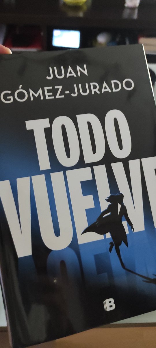 marbello77's tweet photo. @JuanGomezJurado @penguinlibros Aun no he empezado y ya estoy enganchada ....gracias @JuanGomezJurado , el sábado 4 Noviembre tendré el placer de escucharte y disfrutar del evento.. https://t.co/pEKqZSEAW8