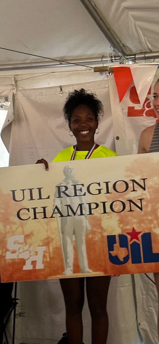 Congratulations to Oiler Madison Peters as she repeats as UIL Region III Cross Country Champion. Teams’ place include PHS girls 6th; Dawson girls 9th; and Pearland boys 12th. Great job today! Good luck to Madison at the UIL State Meet.