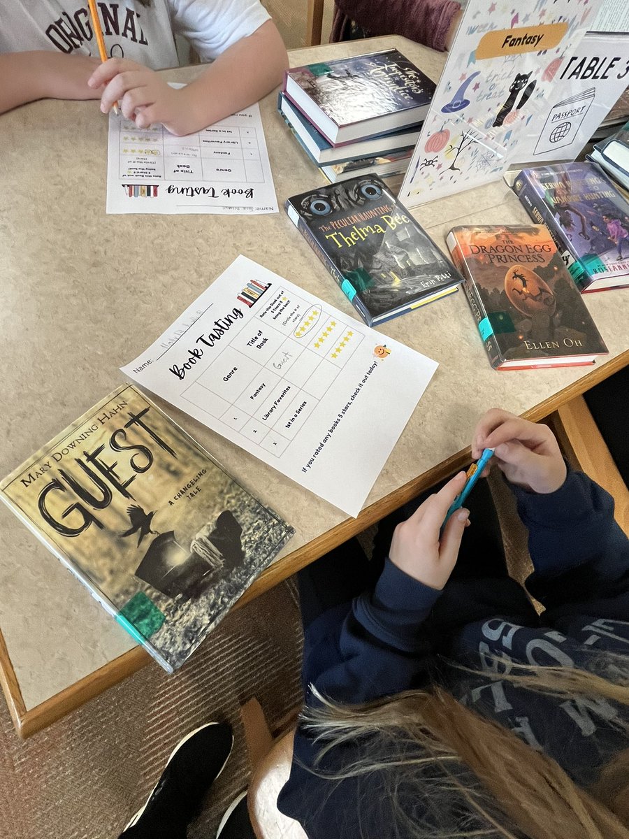 CC_MS_Library's tweet image. The 6th graders are off to a great start with their book tastings this week! One of my favorite parts of my job is to help kids find a book they look forward to reading! @CCCSD_MS #booktasting #welovebooks