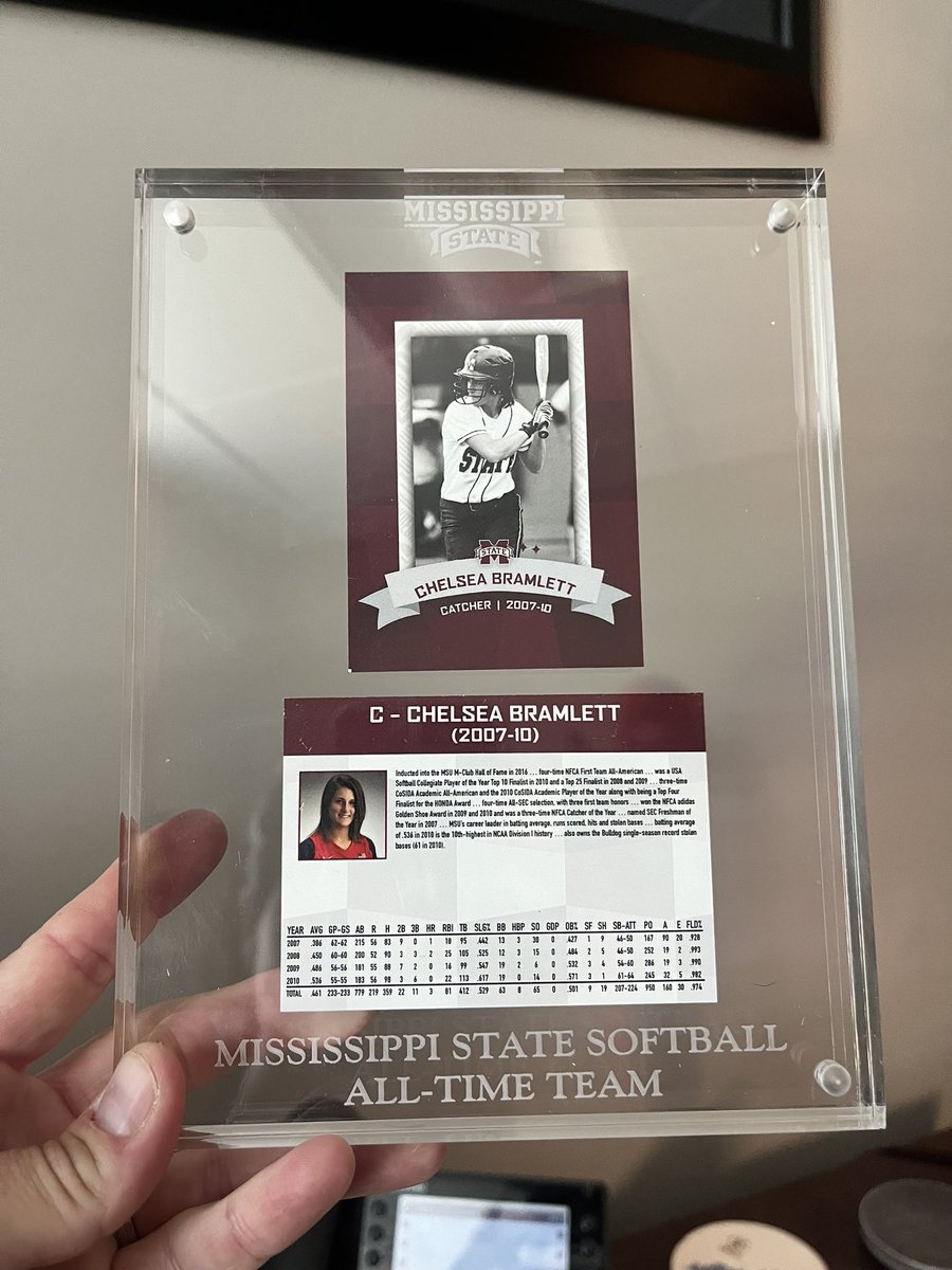 Thanks @HailStateSB and @HailState for the awesome gift! #HailState #ProudAlumni