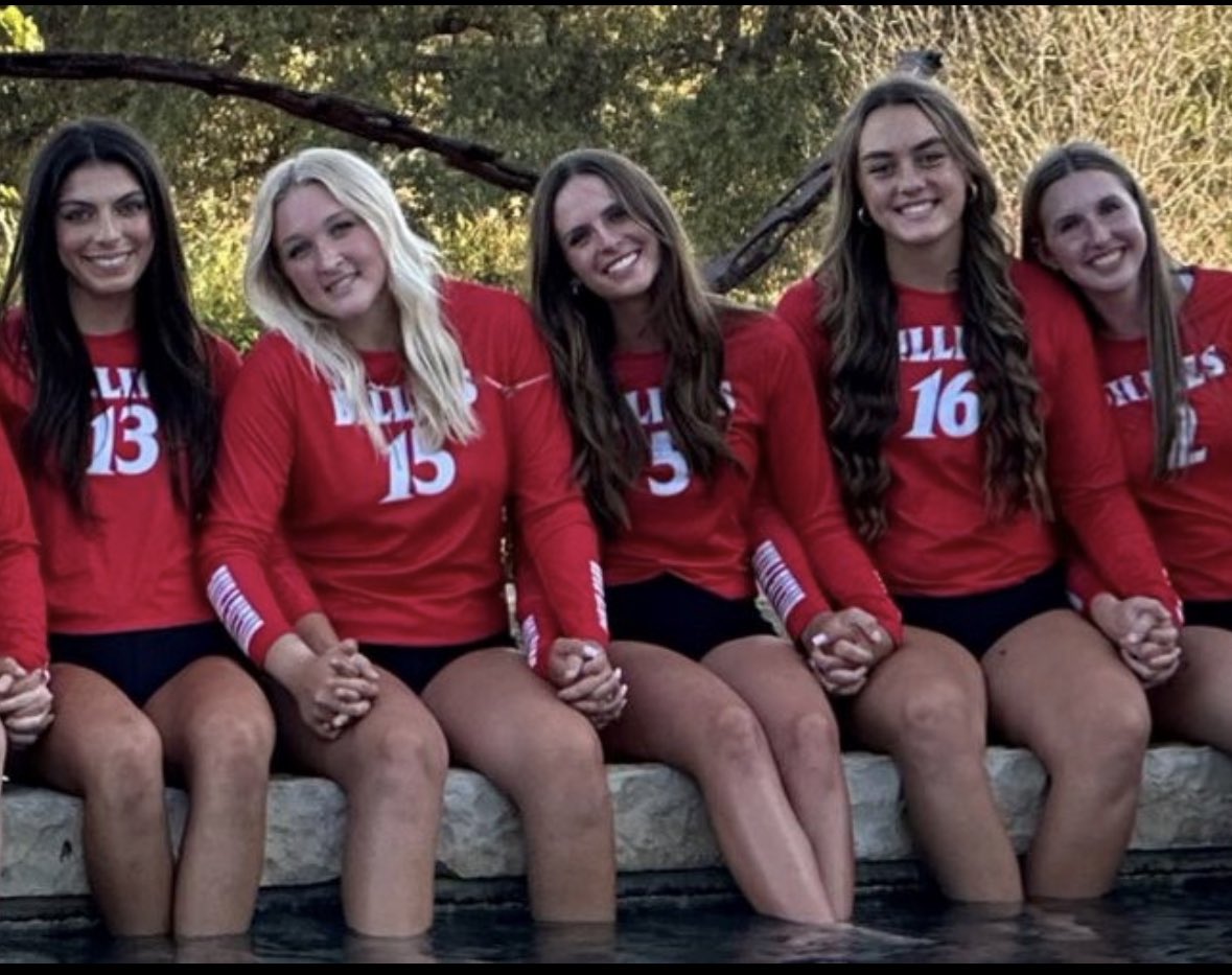 Senior Night! 
Join us in our final match of the ‘23 season tonight vs Boerne in our gym. 
At the conclusion of the 5:30 JV match we will be honoring this special group of seniors!