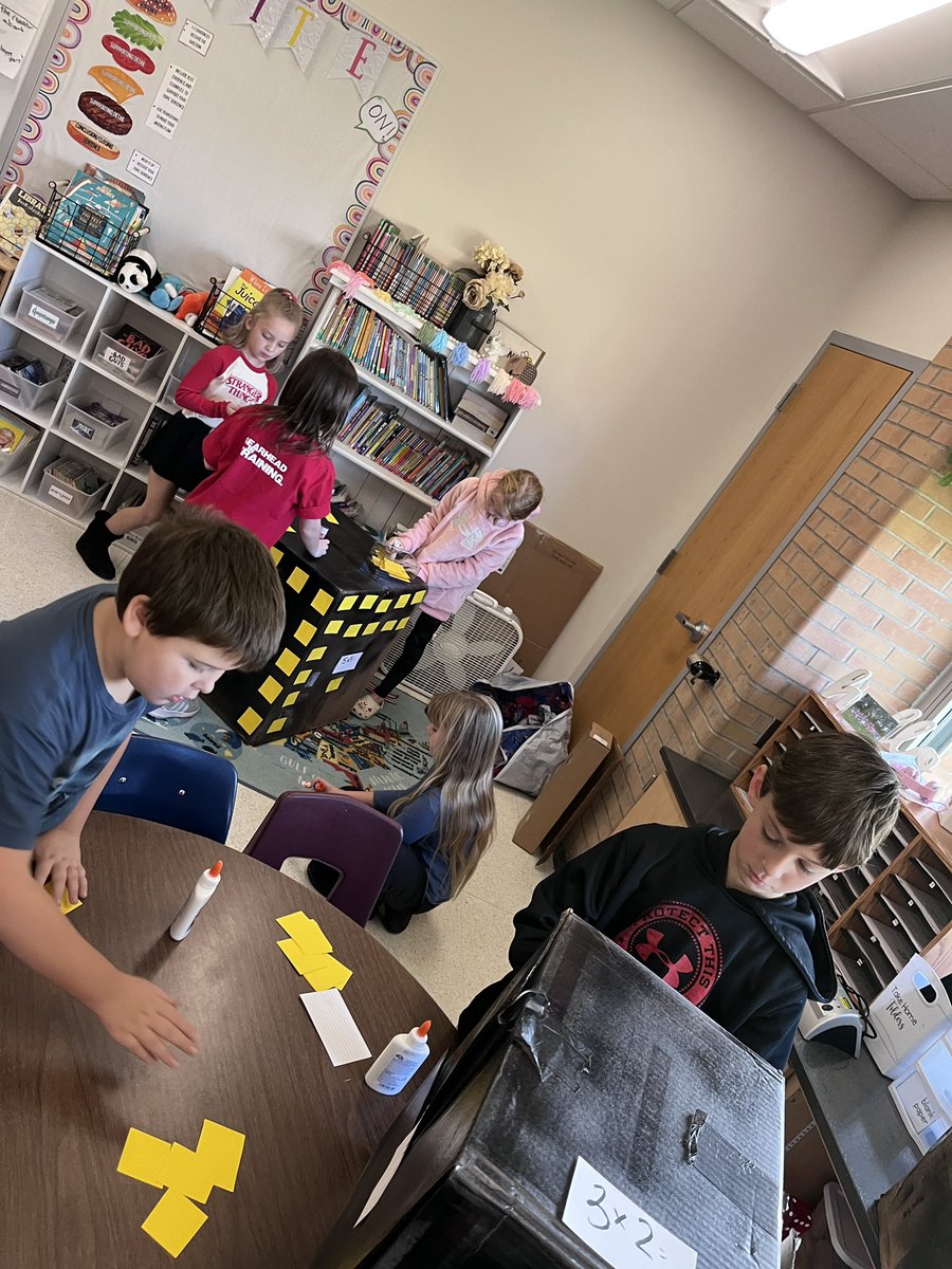 chardenbrook3rd's tweet photo. Construction of “Array City” is underway! Students are given a multiplication fact and they have to build an array out of “windows”to make their building. Stay tuned to see where Array City ends up! https://t.co/fq7CN7RTrh