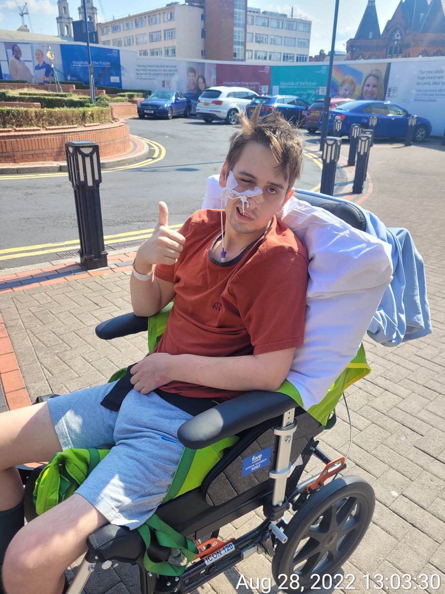 Continuing our ten stories of trauma care to mark #LeedsMajorTrauma10 we're hearing Oliver's story.

Oliver was just 21 when he was involved in a horrific car collision with a 40-tonne lorry. Yet, he made a remarkable recovery.

Read more: leedsth.nhs.uk/a-z-of-service…

@DayOneTrauma