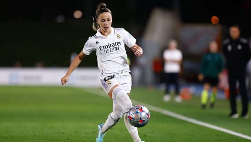 Erafutbolfem's tweet photo. 🚨 Las renovaciones PRIORITARIAS del REAL MADRID son:  

📌 Teresa Abelleira 
📌 Sandie Toletti
📌 Naomie Feller 
📌 Athenea del Castillo

❌ La renovación de Misa Rodríguez no es prioridad en el club blanco

(@madridismoaldia) https://t.co/RsIlDlOHIW