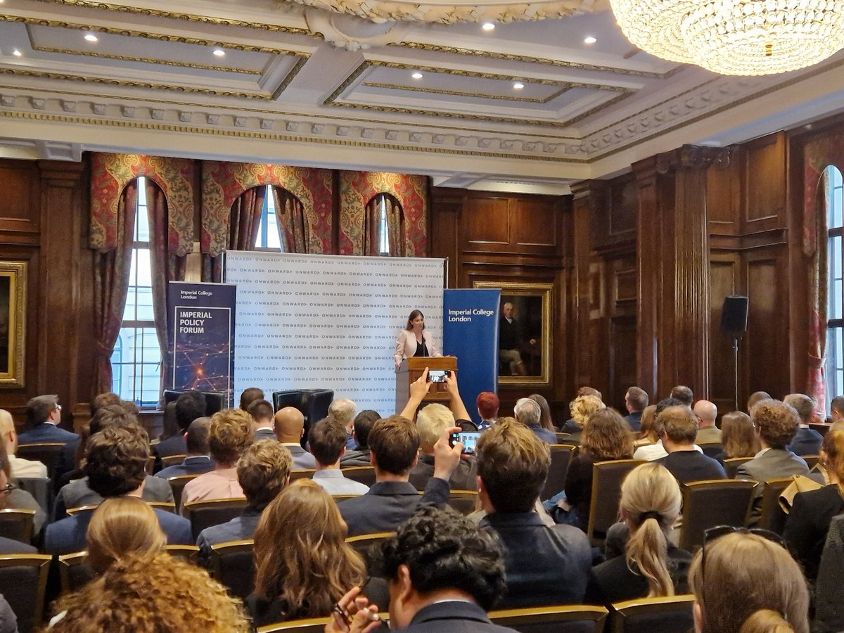 It's a packed house for @michelledonelan and @ukonward keynote on the future of AI. Sneak peeks for what we can expect at the upcoming safety summit.