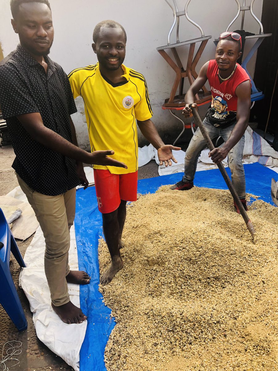 ElieLomboto4's tweet photo. Ma passion ❤️‍🔥 ma vie❤️ ma détermination ❤️ mon entreprise 💓 un jour Muteki maki et pour toujours ✅ Maki ya Congo ❤️‍🔥💓❤️ https://t.co/YrSaBFMcrI