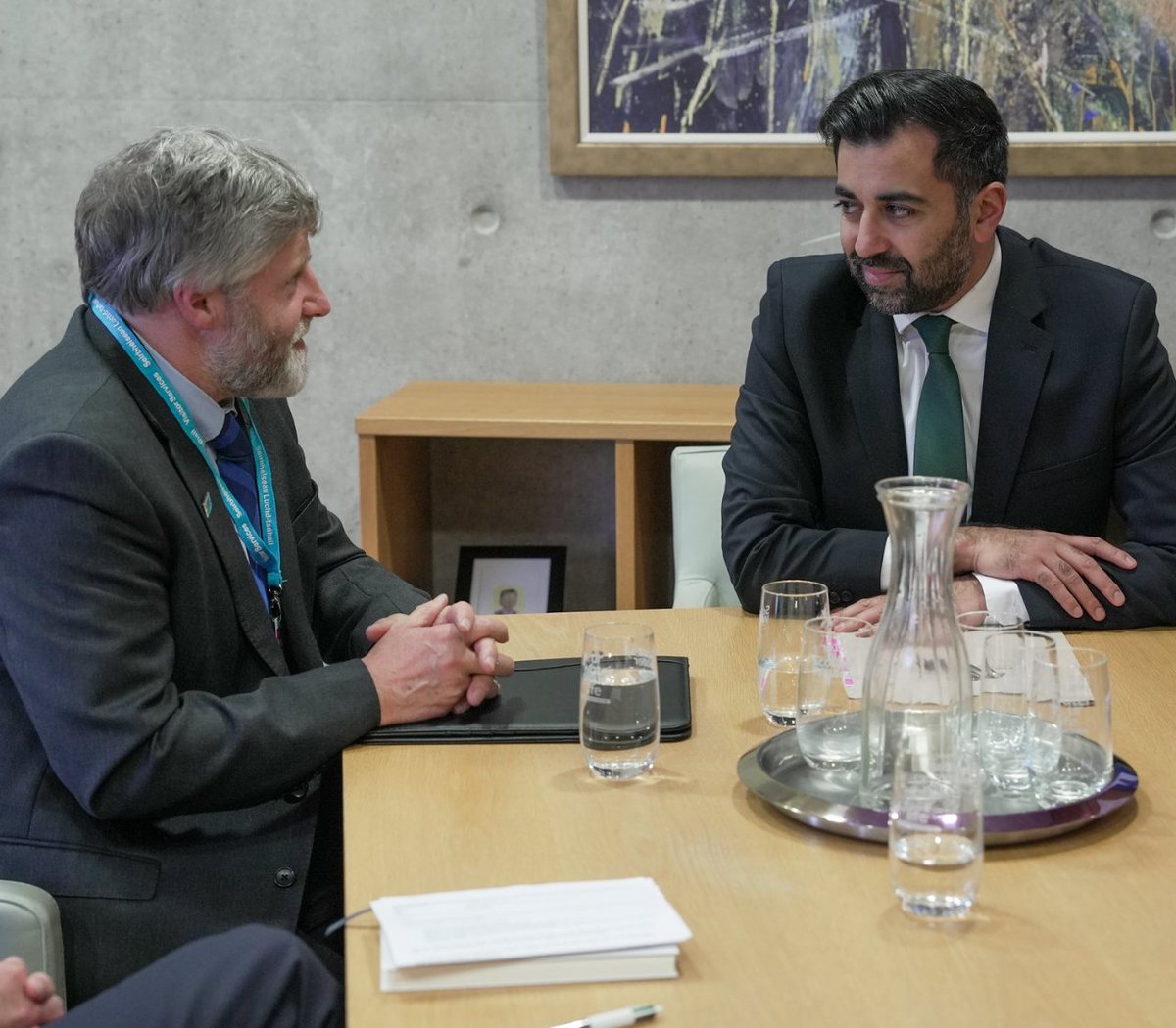 First Minister @HumzaYousaf met @NFUStweets President @MartinKennedyVP, reaffirming his support for farmers, including those hit by Storm Babet. The First Minister recognised the vital role of farmers in food production, improving biodiversity and tackling climate change.