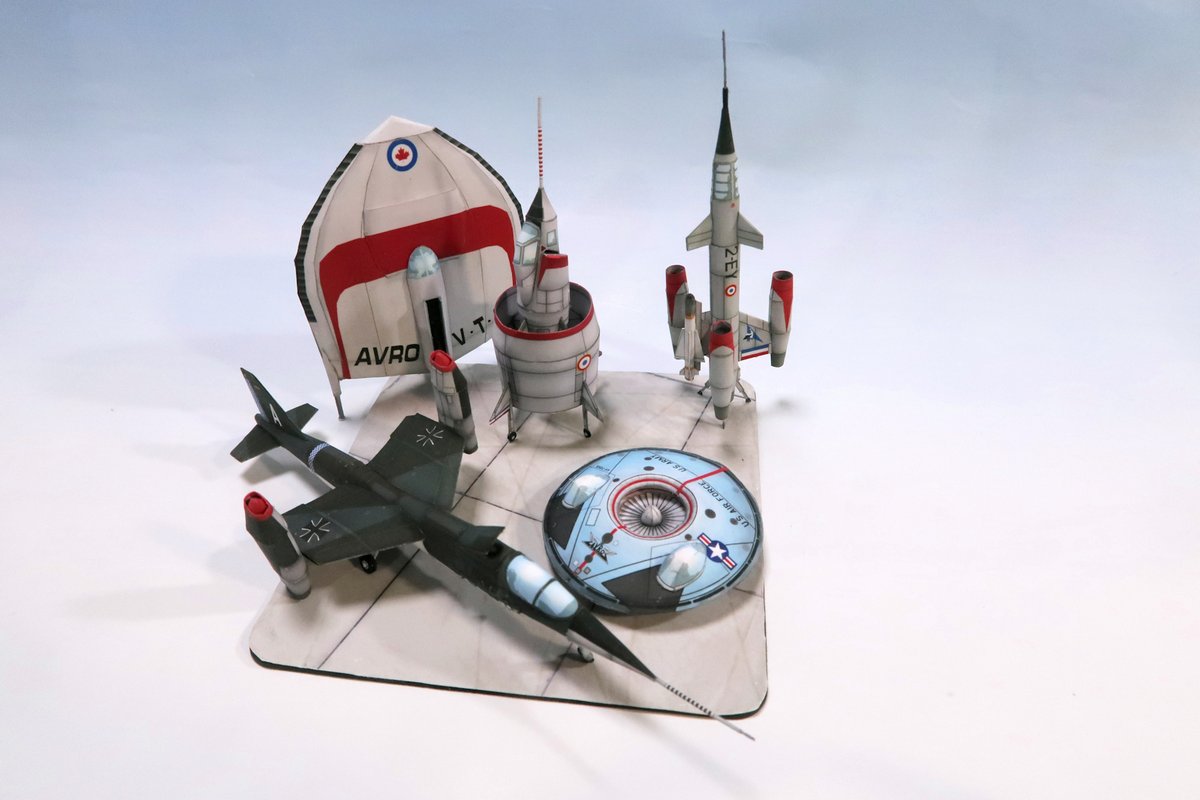 radar_hit4's tweet photo. #ペーパークラフト
SNECMA C450 coleoptere 
(scissors and planes) 1:144
コレオプテール完成です、1:300スケール型紙からの
拡大なのでディティールは色々緩いですが
面白い構造の機体を楽しめました、まぁ今月面白いものばかりですが https://t.co/7k6irHCj1v