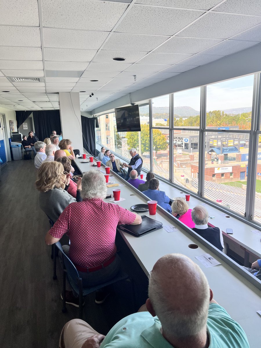 archtrimbleiv's tweet photo. Yesterday at #Pachyderm newly retired local news legends Bill Mitchell and Ashley Henderson told war stories.

We also got to hang out in the @finley_stadium Press Box that looks over the @gomocsfb field.

@wdefnews12 @rssinsurancellc @utchattanooga 
#tennessee #chattanooga https://t.co/Rwa20APnHv