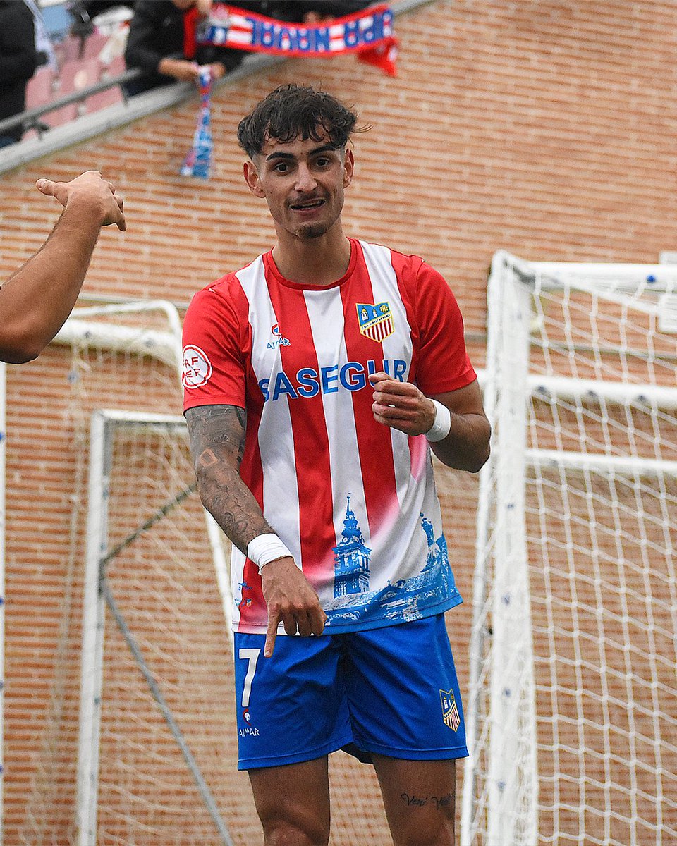 CDANavalcarnero's tweet photo. ✌️ 𝐄𝐥 𝐝𝐨𝐛𝐥𝐞𝐭𝐞 𝐝𝐞𝐥 7⃣ 𝐝𝐞𝐥 𝐍𝐚𝐯𝐚𝐥 ⚽️

#AlNavalYoLeAmo ⛵️ https://t.co/Tx7iIlbwwI