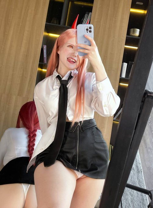 Makima's busy, Power will help you, rawr https://t.co/r2OrFLTWmo