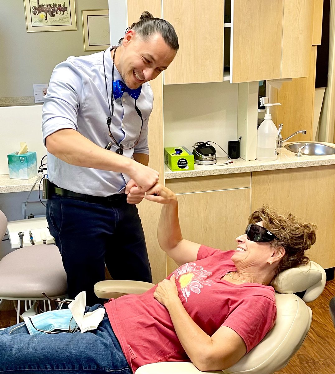 craft_dentistry's tweet photo. Our patient had an AMAZING experience at Craft of Dentistry! 😁🦷 Dr. Shvets and the team made my dental visit a breeze. From the friendly staff to the painless procedure, I'm all smiles! If you're looking for top-notch dental practice delivering smiles, give them a fist bump! https://t.co/hWLA5CNjh1