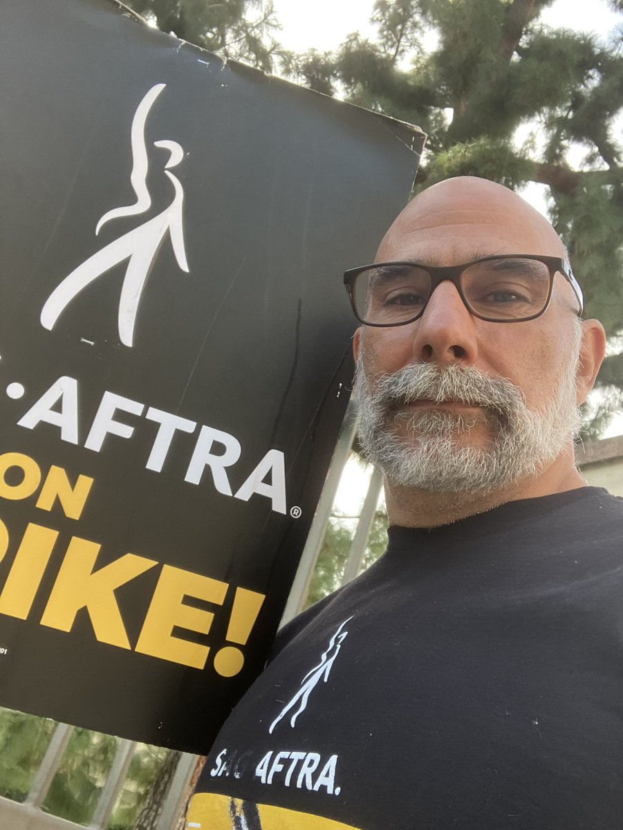 In solidarity! AI protection, residuals, fair pay, insurance!!!! #UnionStrong #SagAftraStrike