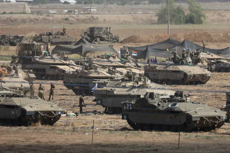 GiancarloDeRisi's tweet photo. Guerra in #Israele. Il dedalo di Gaza, gli #scudiumani e il fronte nord:
tutti i rischi dell'#offensiva ebraica
L'avanzata via #terra è l'opzione prediletta dai #comandi militari israeliani, ma è pure densa di #inside politiche, tattiche e strategiche (LV) https://t.co/wRXuQ6IPsv