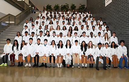 LCPSOfficial's tweet photo. Way to go! 358 Academies of Loudoun (@LCPS_Academies) students marked the beginning of their health-science and medical career journey during a special White Coat ceremony (Wednesday and Thursday last week), a tradition dating back to 2007. Read more: https://t.co/RJxo03GPsK https://t.co/KIAy5GrgWd