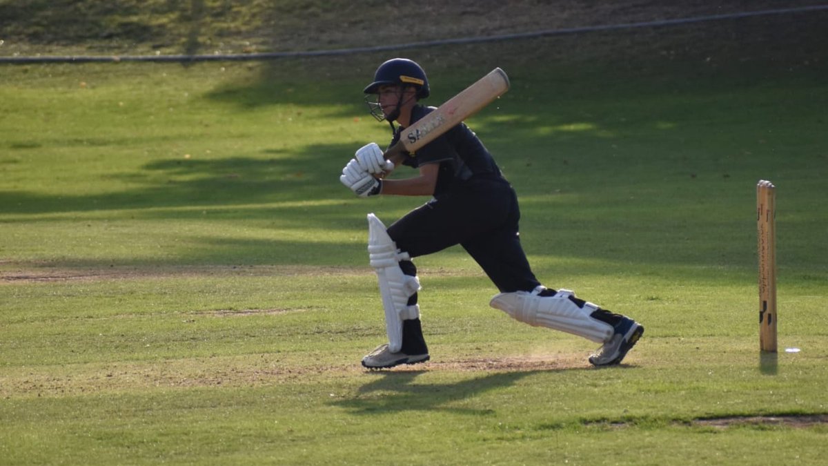 Play adult cricket in Surrey? Find out about the proposed senior leagues merger:  
👉 Visit our website: tinyurl.com/2xn6ufbb
👉 Read the prospectus: tinyurl.com/SeniorLeaguesM…
👉 Attend a consultation event: tinyurl.com/SeniorLeaguesC…
👉 Give feedback: tinyurl.com/SeniorLeaguesF…