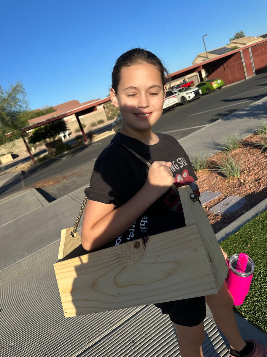 SundanceMustang's tweet photo. Anything but a backpack 🎒

This week, we are celebrating Red Ribbon Week and today, our students had to show up with anything but a 🎒 https://t.co/natRrfuPT9