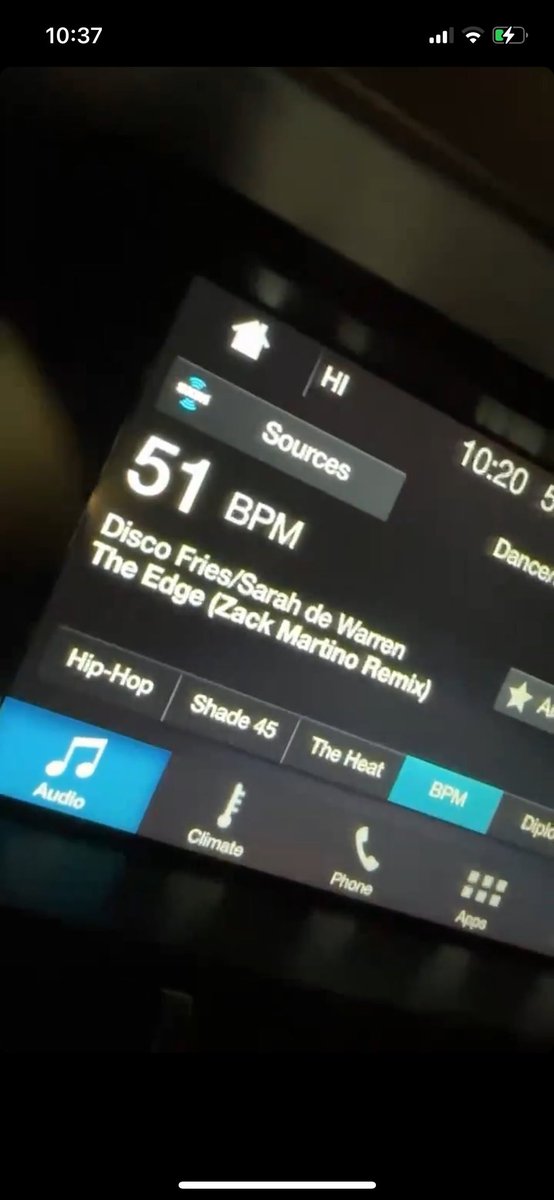 Helllooooo @sxmElectro #BPM‼️ Love to @TheChainsmokers dropping the @ZACK_MARTINO remix of #TheEdge w/ us & @sarahdewarren on Electro 15 ❤️ @ridanaser @GeronimoBPM