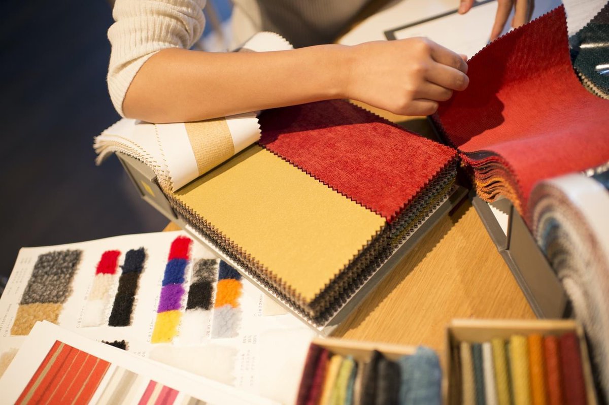 JessCraneDesign's tweet photo. I'm intrigued to learn about the steps you take to bring your fashion dreams to life! Let's connect, inspire, and empower each other with our creative processes in fashion design!
#fashiondesign #chicagofashion #fashiondevelopment #jesscranedesign #creativeprocess #creativity https://t.co/zqdVwp1UVb