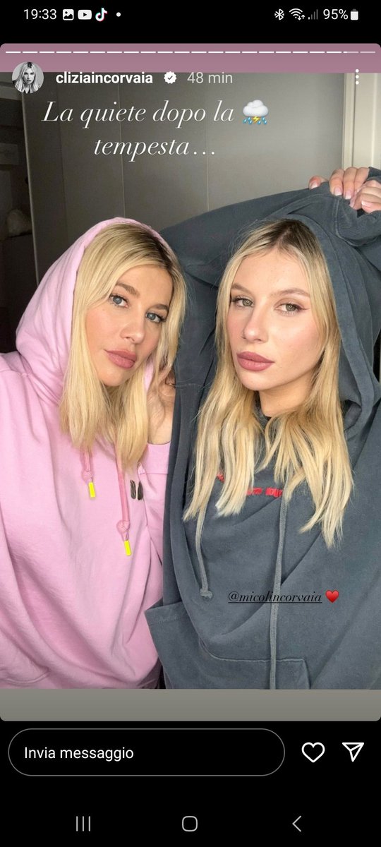 ors_lu76881's tweet photo. #incorvassi Meravigliosamente Stupende 👑❤️👑#Micol #Clizia le sorelle Incorvaia 🥰🥰🥰🔝 https://t.co/z0js1yRq5B