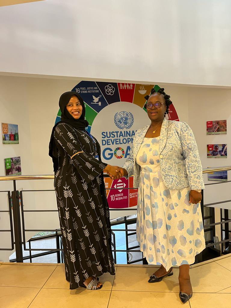 AbiodunEssiet's tweet photo. As a product of UN women mentorship, I paid a Thank you visit to the leadership of the  @unwomenNG led by Mrs. Beatrice with my sister Fatima Faruk SSAP on Women Affairs to share our vision to drive the inclusion and empowerment of women in our respective roles and partnerships. https://t.co/xqsfb2FvkD