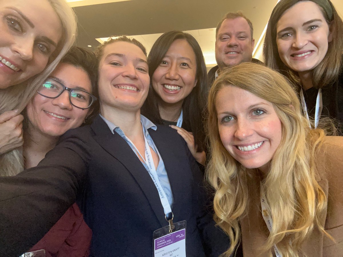 beccaplatoff's tweet image. What an incredible few days at @AmCollSurgeons #ACSCC23 celebrating our profession - a highlight of #chiefyear! Love catching up with old friends and celebrating the amazing accomplishments of @CooperSurgery!💪 #HouseofSurgery #SurgeonsUnited