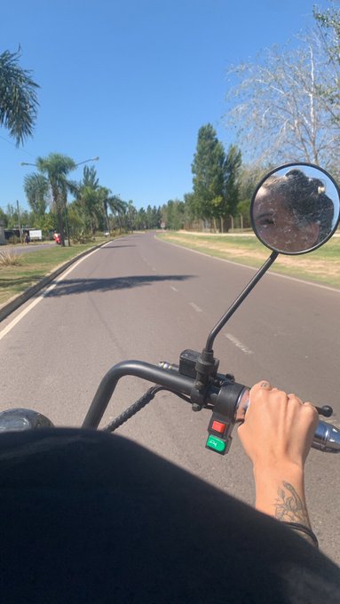 Recordando momentos felices &hellip; record&eacute; cuando fuiste mi conductora aestetic Jajajaja @agathaacrr https://t<a href="/tag/groserormx"class="tags"><span>#groserormx</span></a><a href="/tag/bigsoto"class="tags"><span>#bigsoto</span></a>