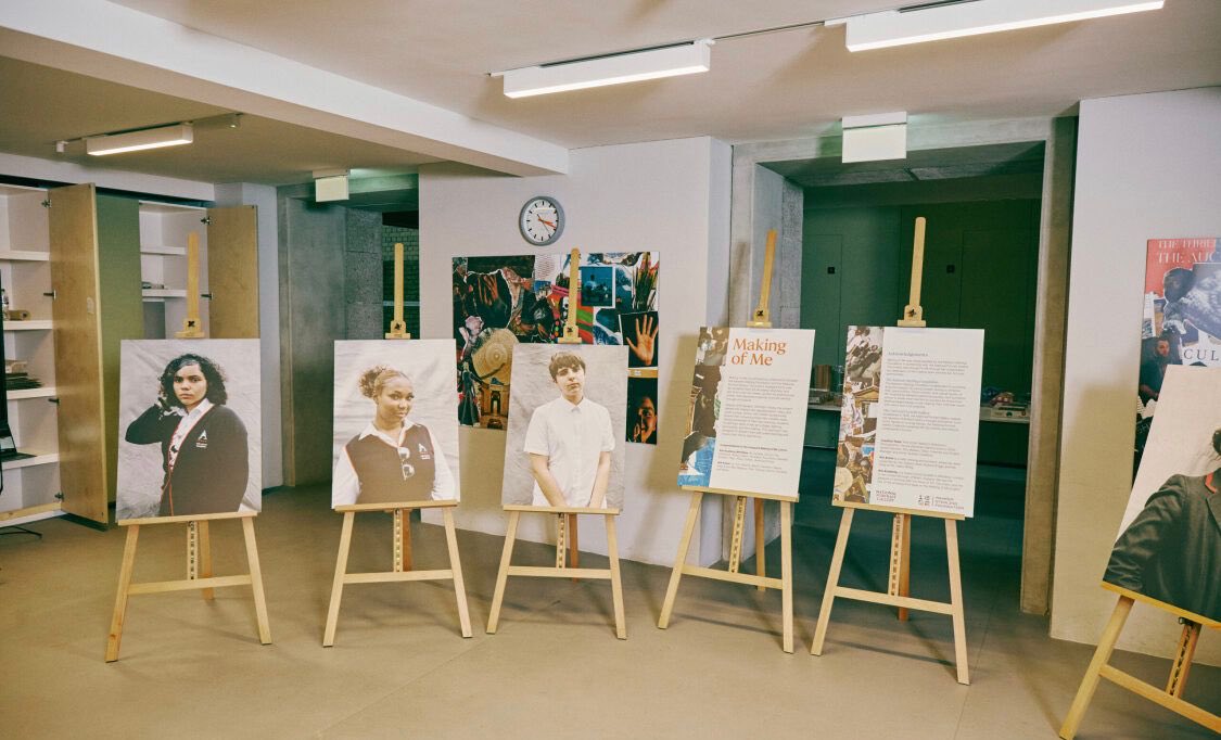 BirdyCM63's tweet photo. So proud to be working with ⁦@sterling7⁩ on another amazing project for ⁦@RSfoundation⁩ last week we celebrated our #MakingOfMe arts project with our #classof2023 from #ArkSchools across #Brent. Read more here 👉 https://t.co/PiYXZIzEUO https://t.co/cGdC84l25z
